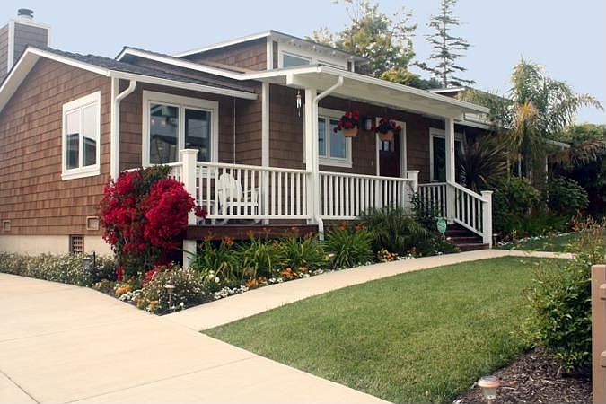 1st image of 119 Palisades Dr