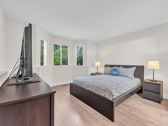 3rd image of 32311 McRae Ave #13
