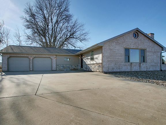2nd image of 3700 Harrison Ct