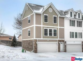 4502 N 147th Plz, Omaha, NE 68116