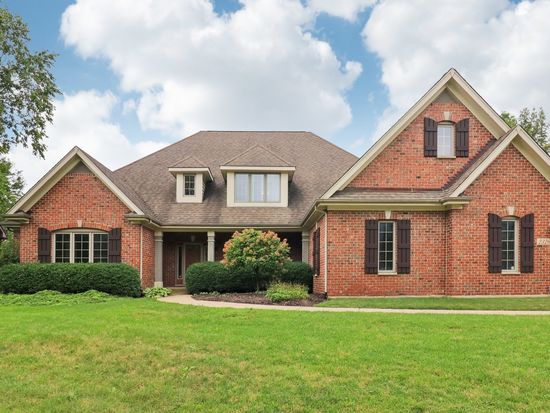 2326 Kane Ln, Batavia, IL 60510