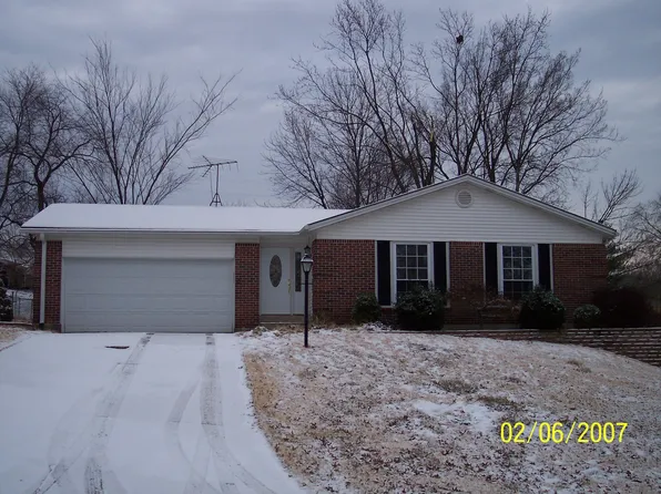 11016 Pem Rd, Saint Louis, MO 63146