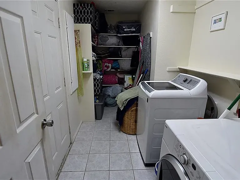 6323 Brookbriar Ct — Photo 22
