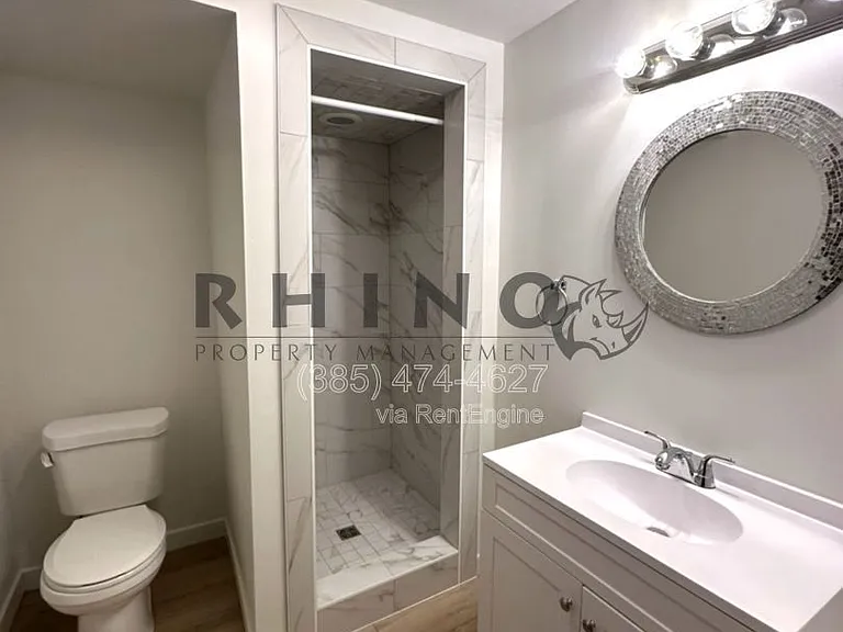 825 W Arapahoe Ave #B — Photo 12