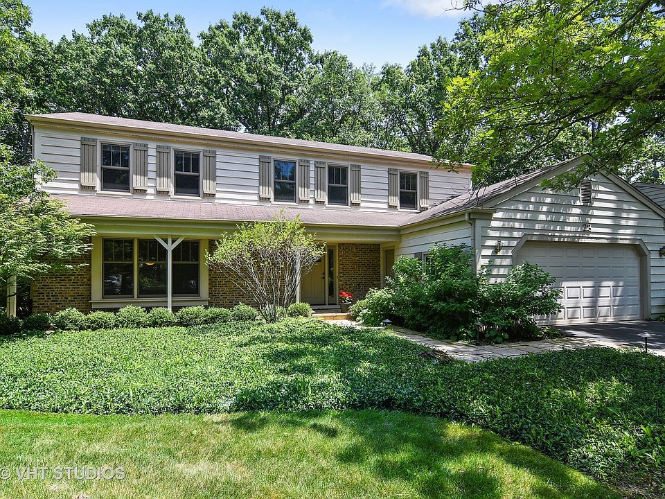 1st image of 23 Brunswick Ln