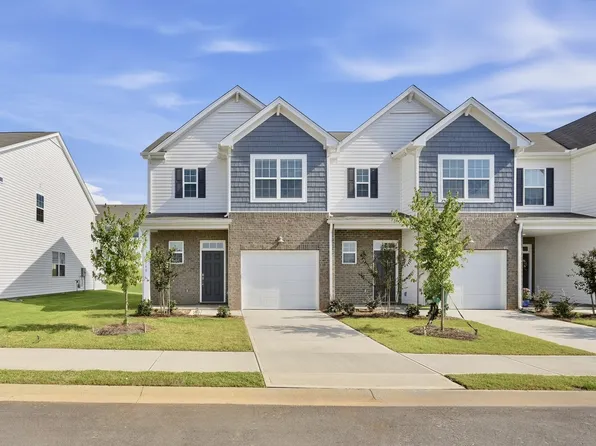 1748 Hildago Dr, Boiling Springs, SC 29316