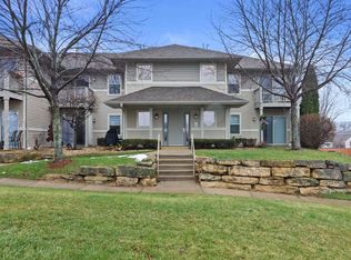 4667 Treichel St APT 201, Madison, WI 53718