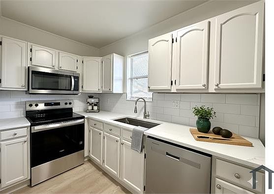 2nd image of 311 W Crest Ave APT 5
