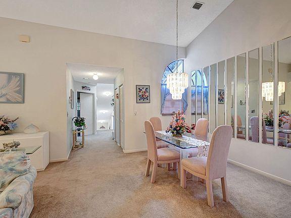 2nd image of 2507 Aspen Way