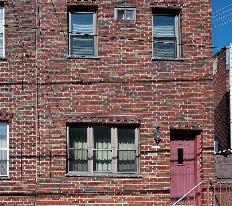 1st image of 2508 S 13th St #182