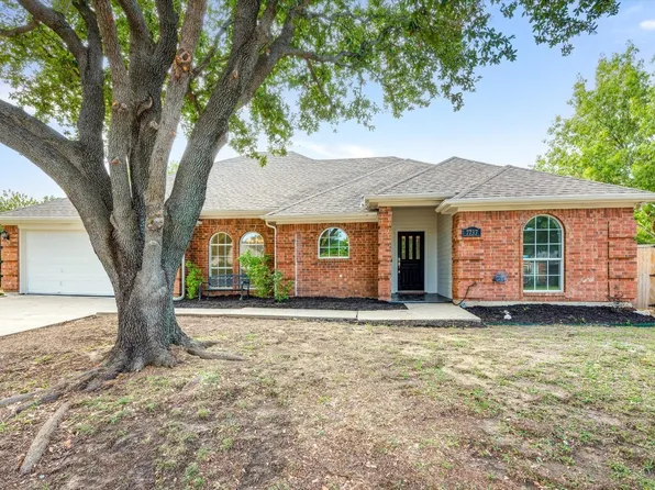 7737 Sagebrush Ct N, North Richland Hills, TX 76182