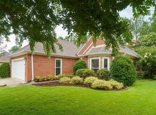 328 Willow Crest Ln, Birmingham, AL 35244