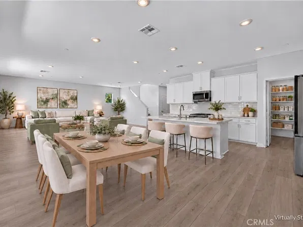 2288 Panama Dr, Corona, CA 92883