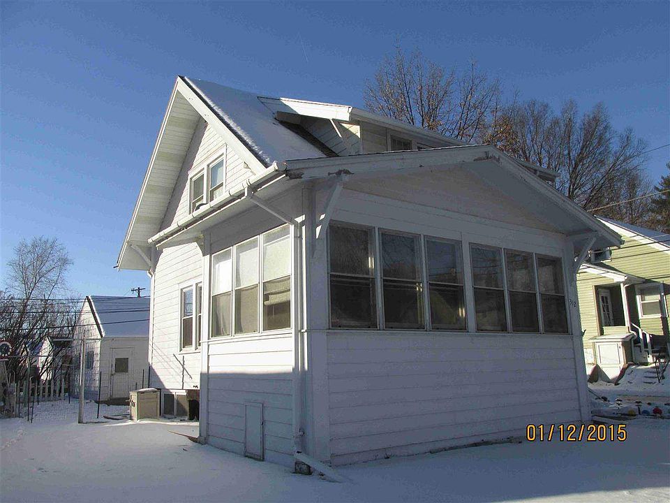 2nd image of 312 Highland Dr NW