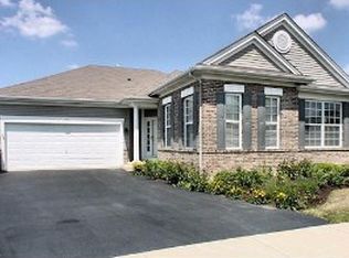 209 Stillwater Ct, Oswego, IL 60543