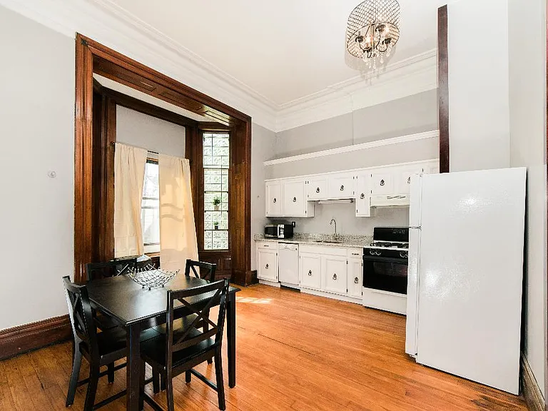 1814 Harpster St #1 — Photo 8