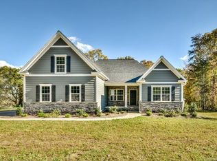 104 Millhouse Rd, Mooresville, NC 28117