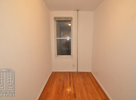 5th image of 5207 Skillman Ave #2L
