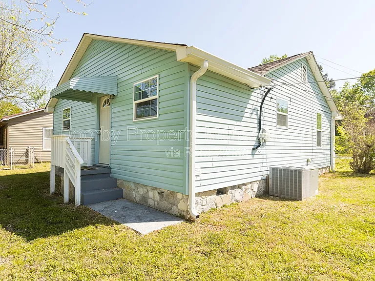 108 Suggs St — Photo 17