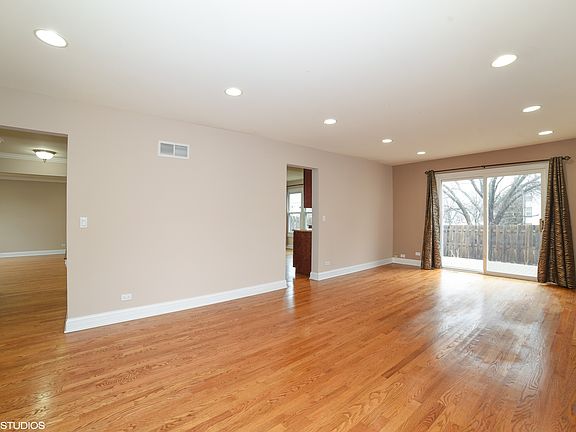 5th image of 921 Brendon Dr