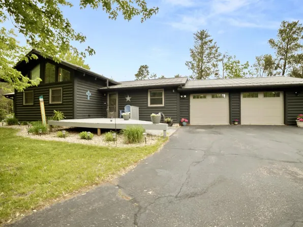 29774 Whispering Pines Road, Lone Rock, WI 53556