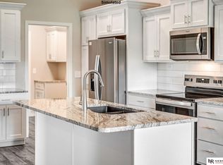 8900 S 47th St, Lincoln, NE 68516