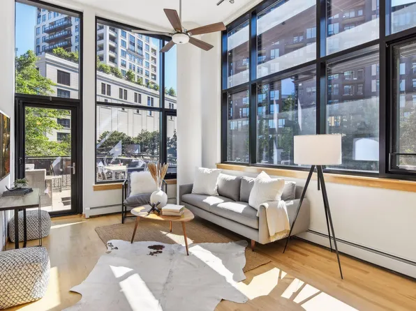 1120 2nd St #101, Minneapolis, MN 55415