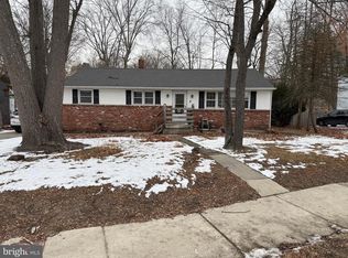 359 Lake Blvd, Lindenwold, NJ 08021