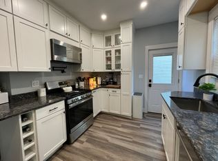 12 Cypress St #1, Somerville, MA 02143