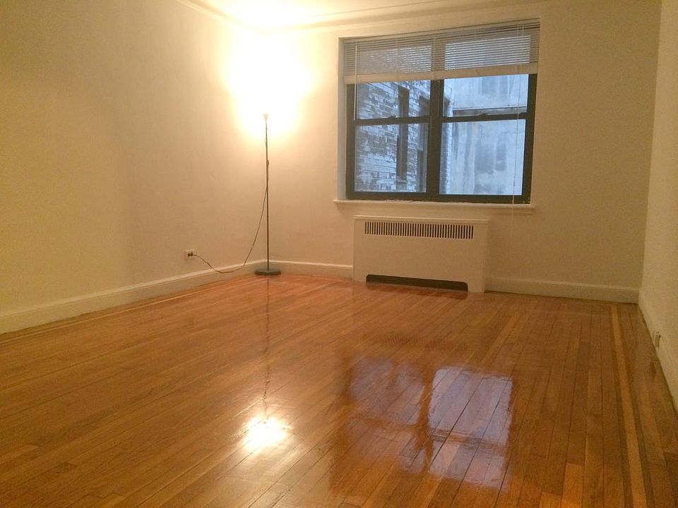 1st image of 8 E 48th St APT 2D