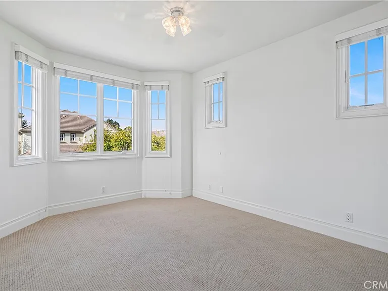 15 Jupiter Hills Dr — Photo 24