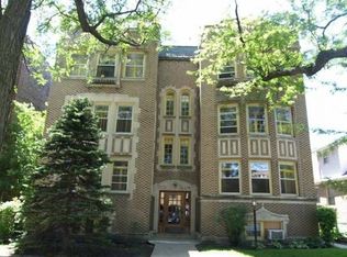 947 E 84th Pl APT 3, Chicago, IL 60619