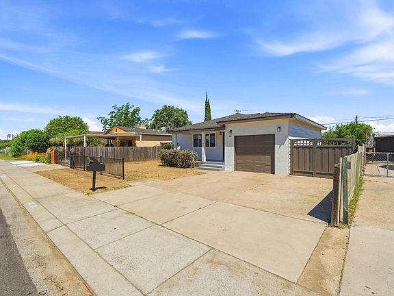 5th image of 201 Barozzi Ave