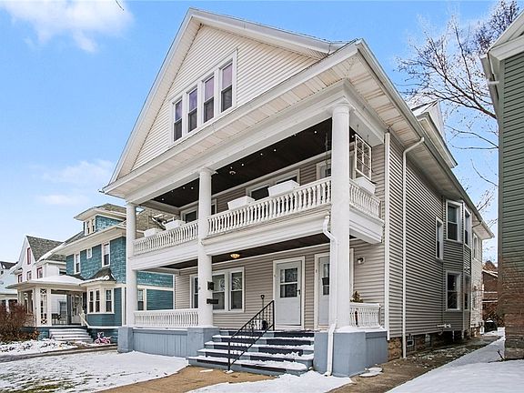 4th image of 10 Werner Park