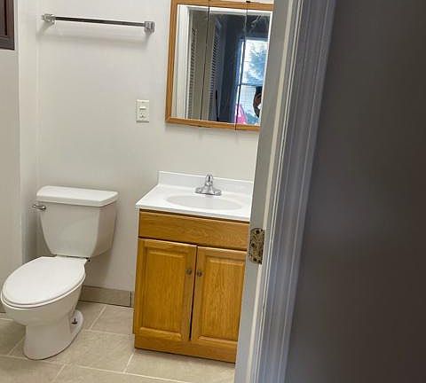 5th image of 4157 W Eddy St #1