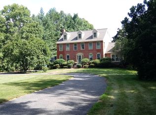 282 Belknap Rd, Framingham, MA 01701