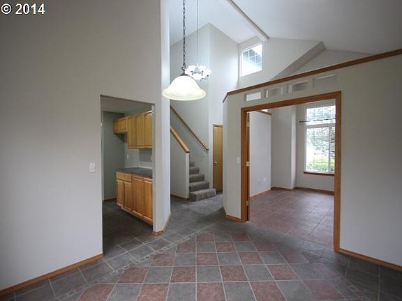 4th image of 2307 SE 186th Ave