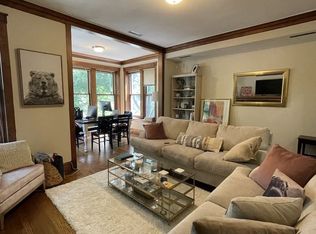 1225 W Montana St UNIT 2F, Chicago, IL 60614