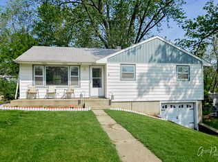 4106 Crestwood St, McHenry, IL 60050