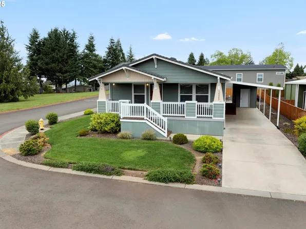 14953 S Plum Dr, Oregon City, OR 97045