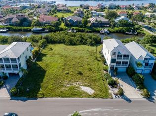 6407 Marbella Blvd, Apollo Beach, FL 33572