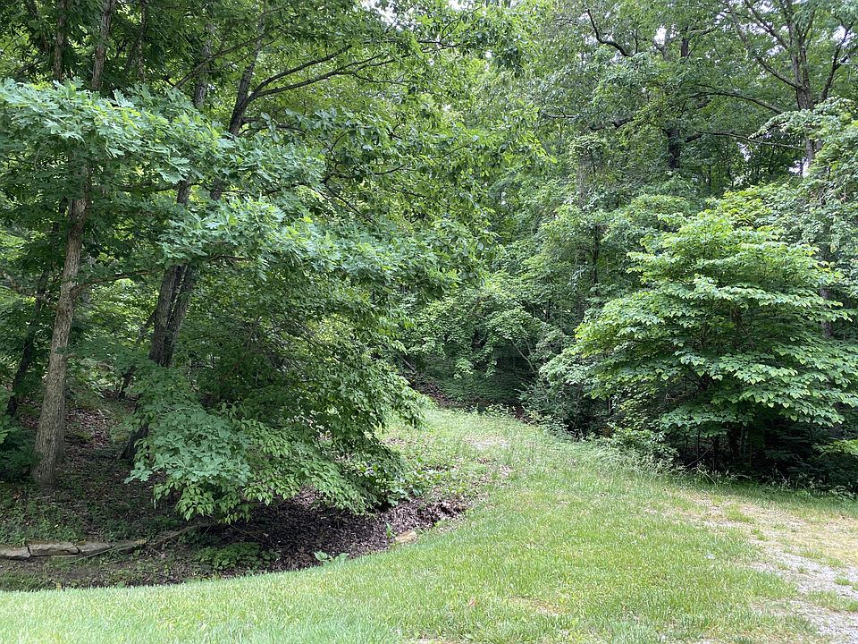 1st image of 13 Prescott Ter