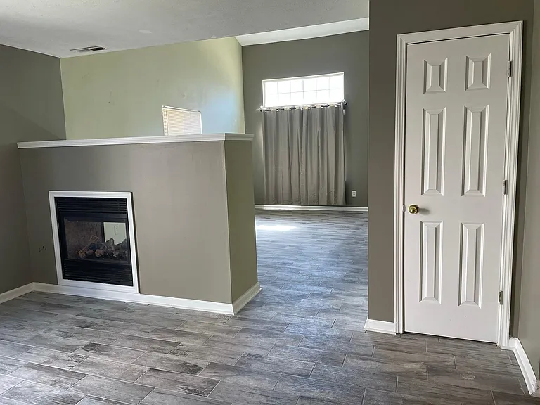 4651 Falcon Run Way — Photo 3