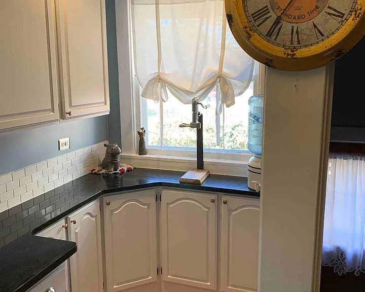 403 E Louisiana Ave — Photo 12