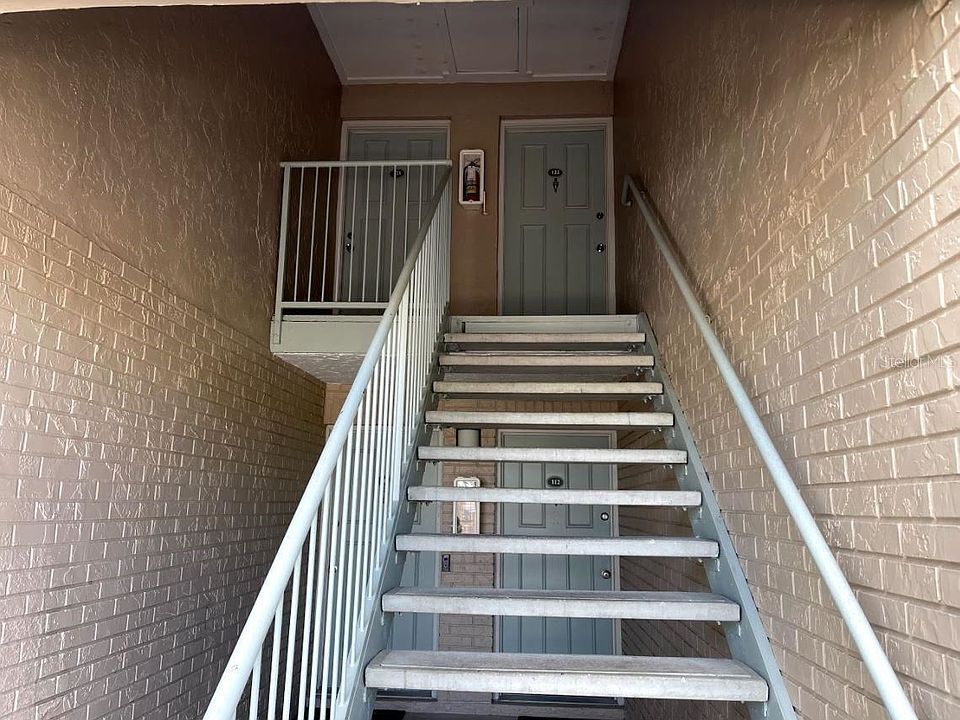 1st image of 7210 N Manhattan Ave APT 122