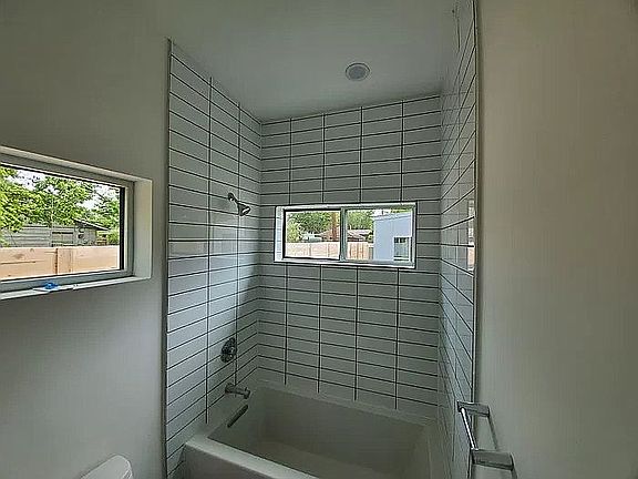 Tub/shower combo