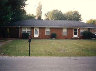 1506 Minerva Dr, Murfreesboro, TN 37130