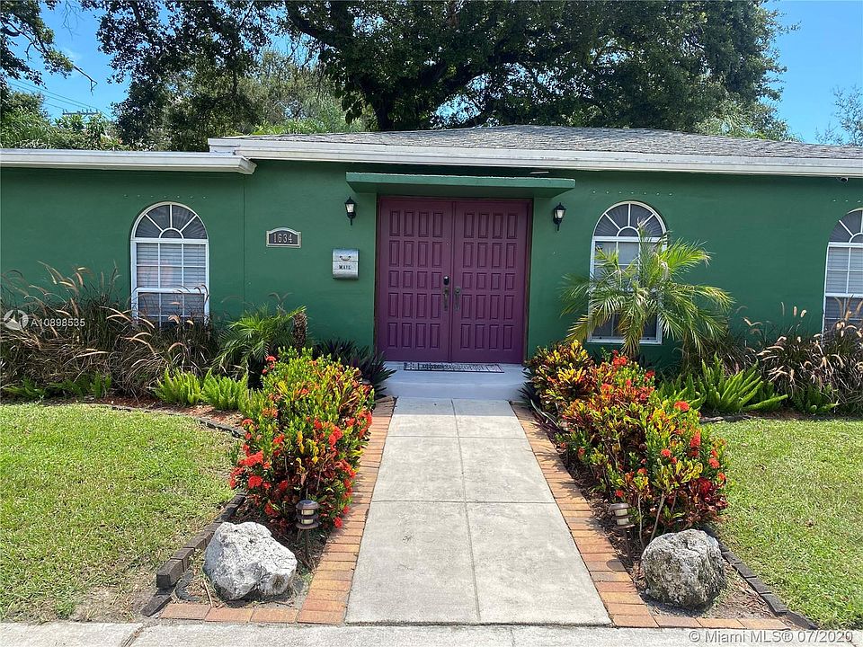 1st image of 1634 SW 9th Ave #0