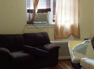 4146 52nd St, Flushing, NY 11377