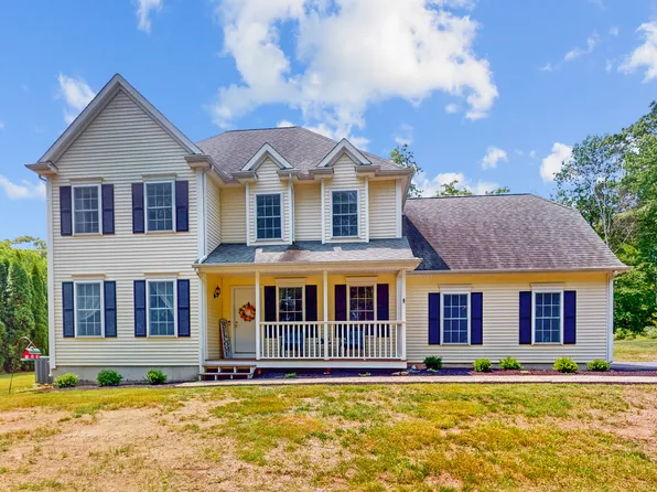 19 Heritage Brook Drive, East Haddam, CT 06423